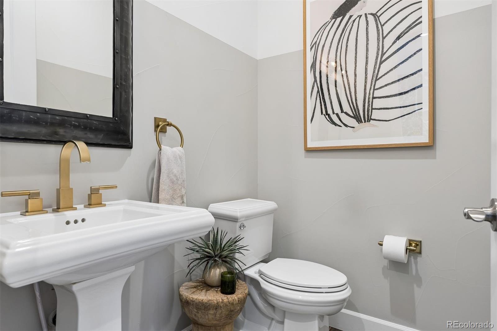 MLS Image #21 for 7003 e lake circle,centennial, Colorado