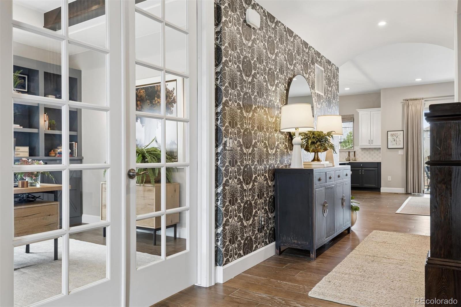 MLS Image #6 for 7003 e lake circle,centennial, Colorado