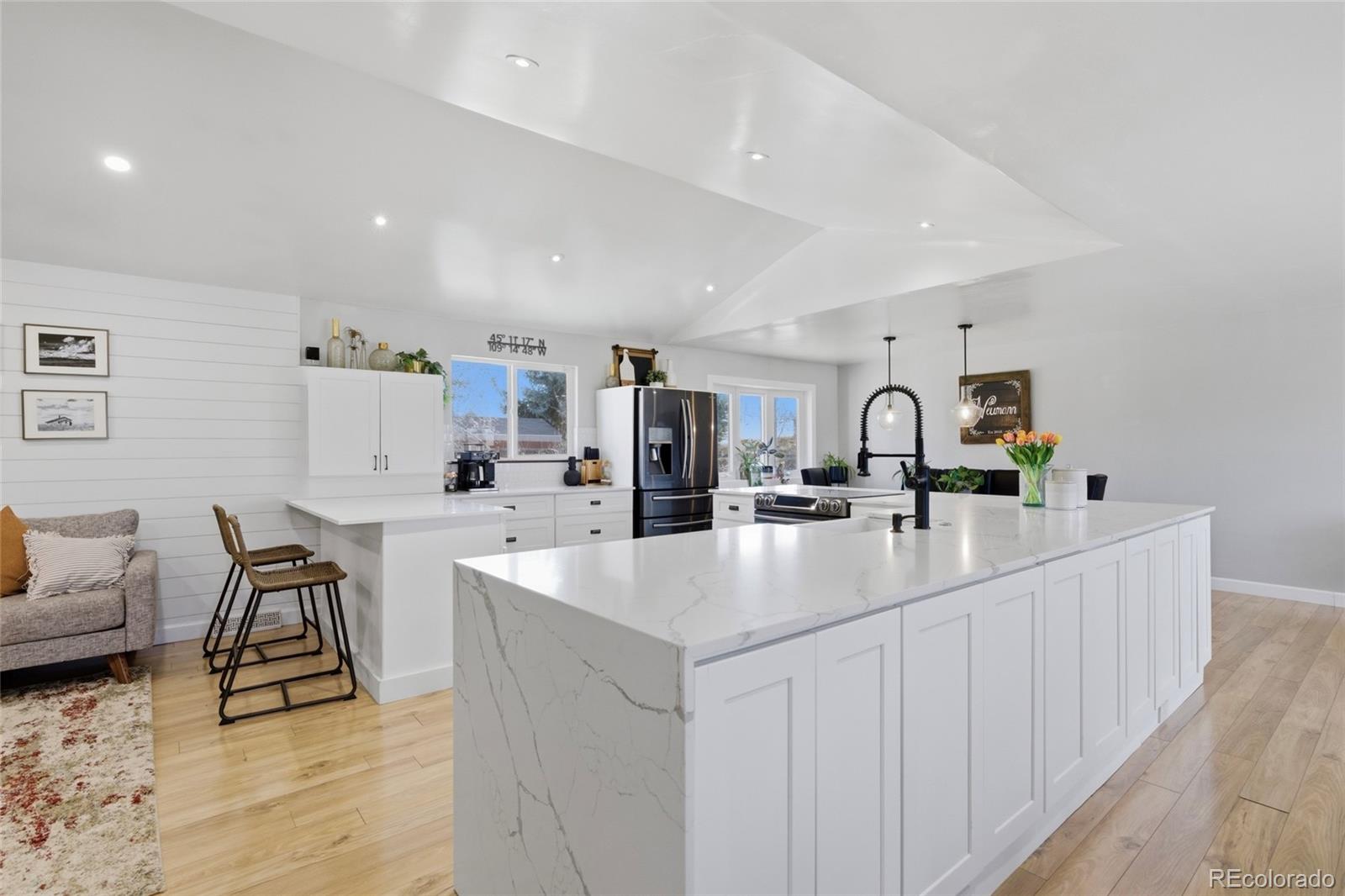 MLS Image #10 for 2776 s newland street,denver, Colorado