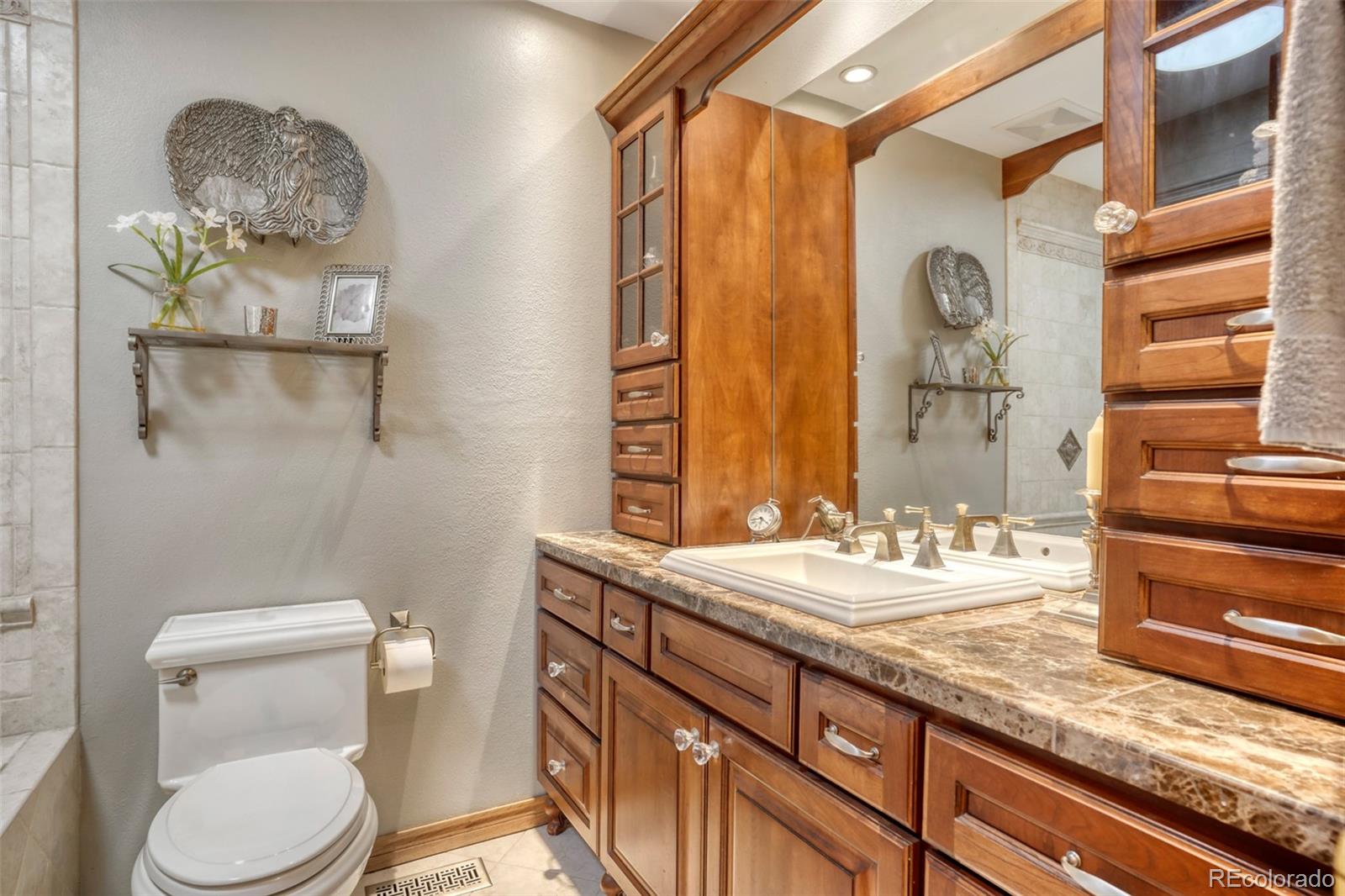 MLS Image #16 for 6306 s johnson street,littleton, Colorado