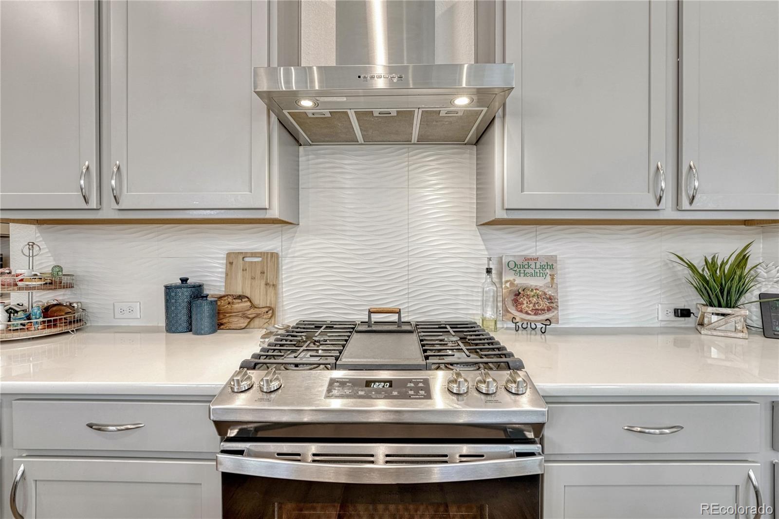 MLS Image #13 for 58 n olympian drive,colorado springs, Colorado