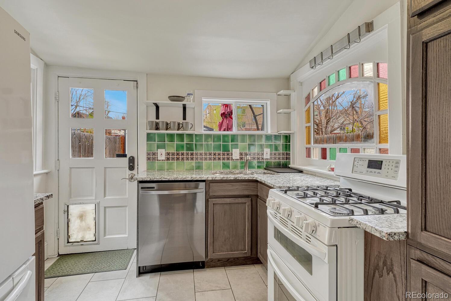 MLS Image #14 for 53 n washington street,denver, Colorado