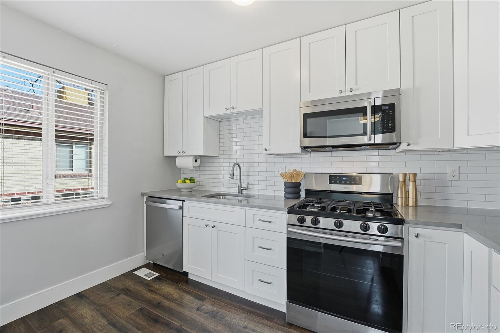MLS Image #12 for 2434 s corona street,denver, Colorado