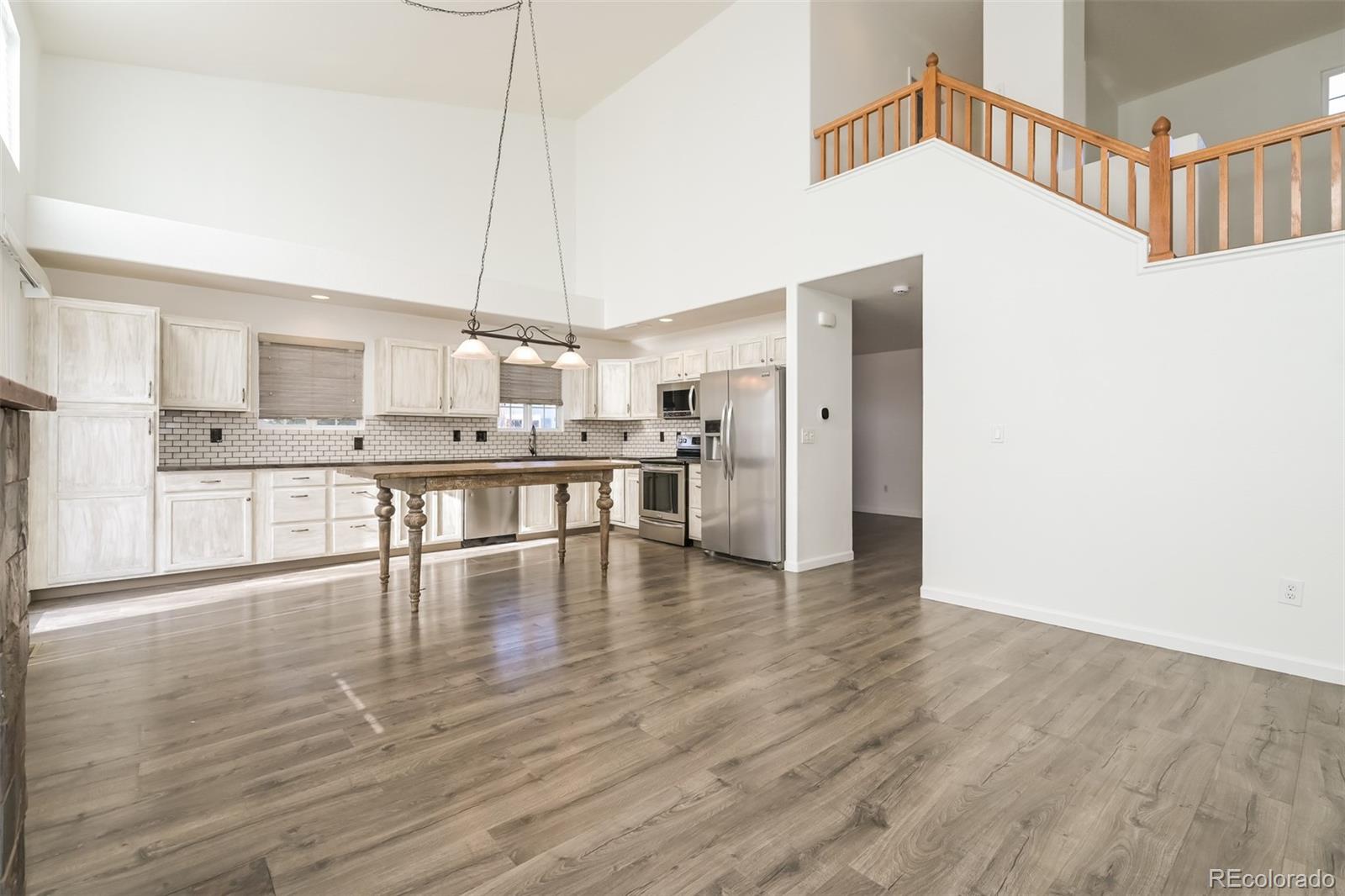 MLS Image #3 for 2604 s dunkirk court,aurora, Colorado