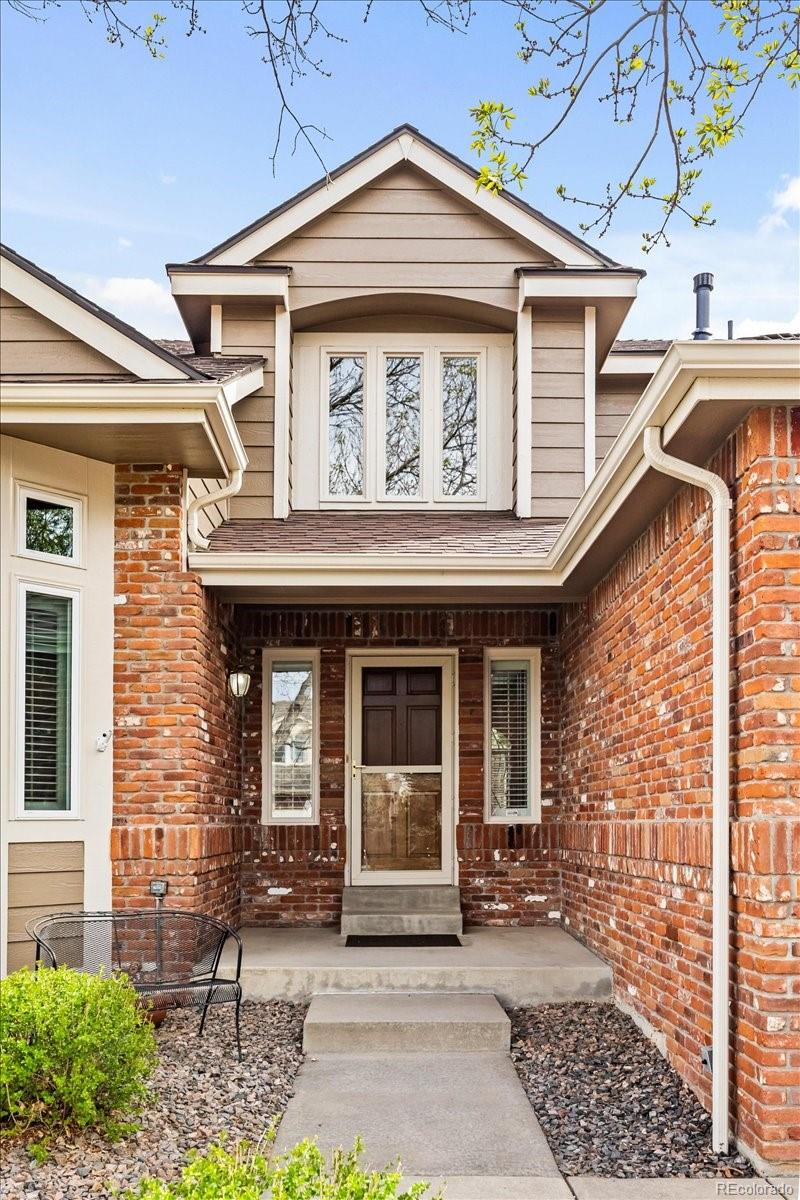 MLS Image #1 for 19077 e ida drive,aurora, Colorado