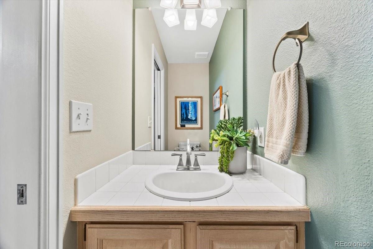 MLS Image #38 for 19077 e ida drive,aurora, Colorado