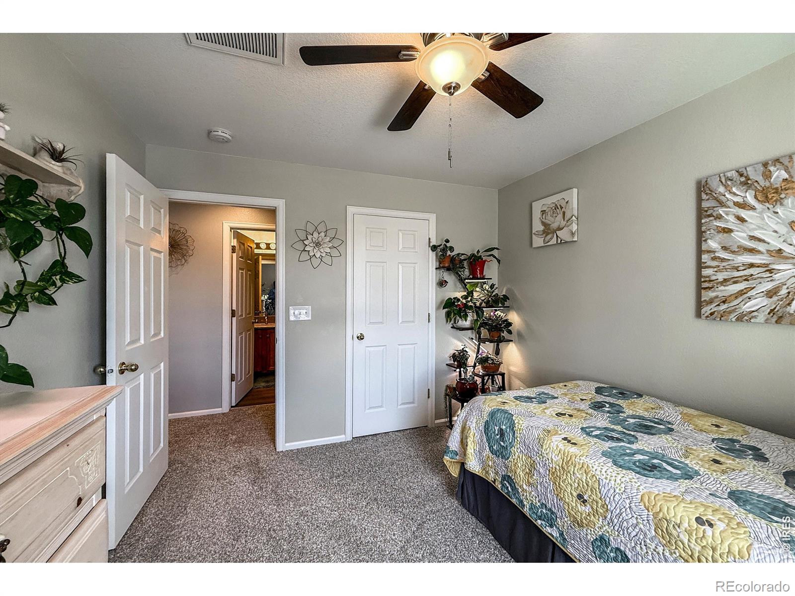 MLS Image #14 for 10450  lower ridge road,longmont, Colorado