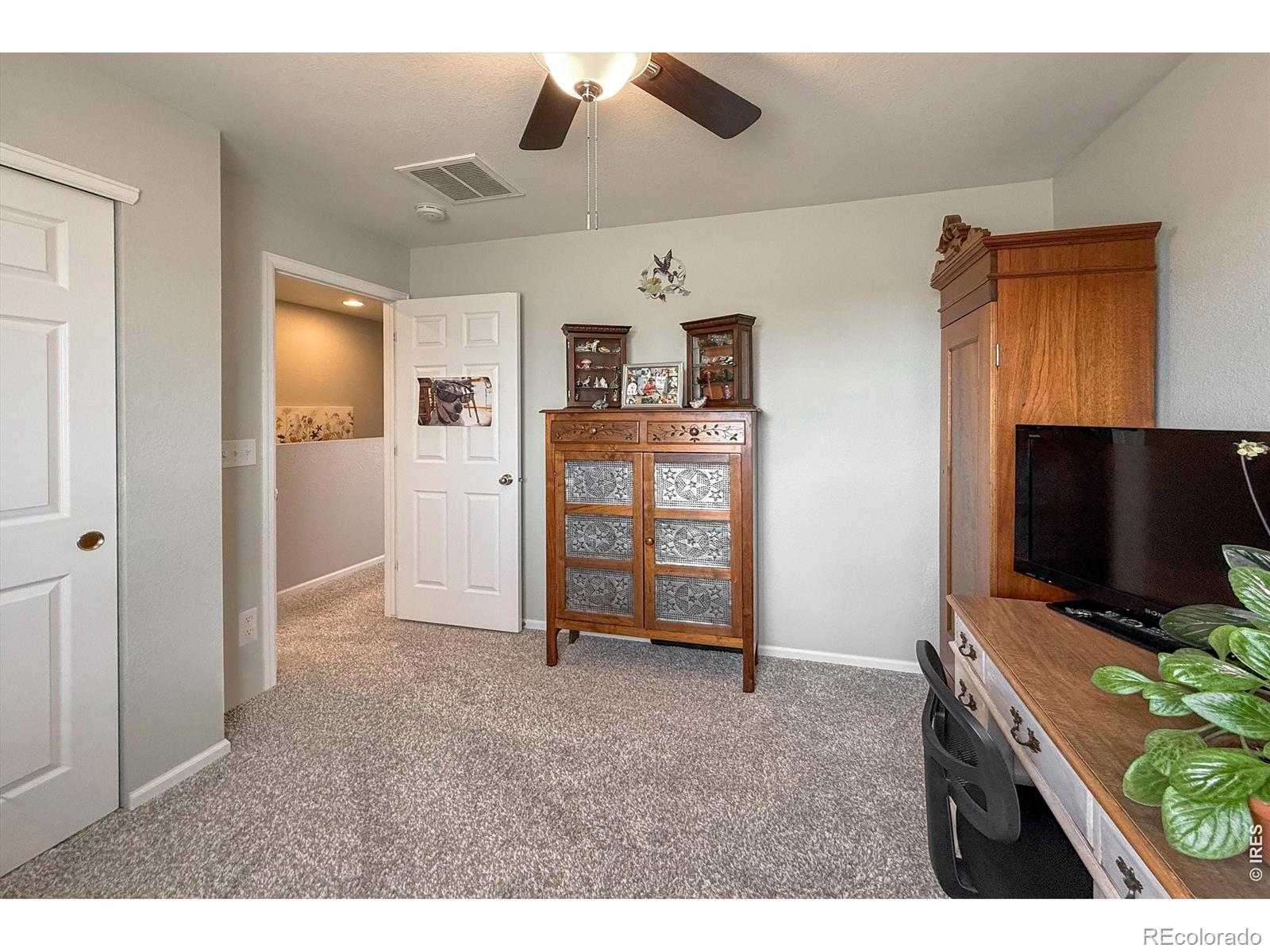 MLS Image #16 for 10450  lower ridge road,longmont, Colorado