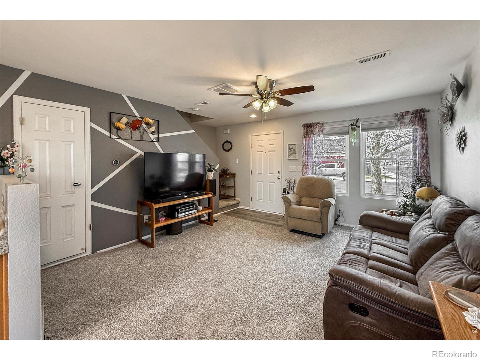 MLS Image #3 for 10450  lower ridge road,longmont, Colorado