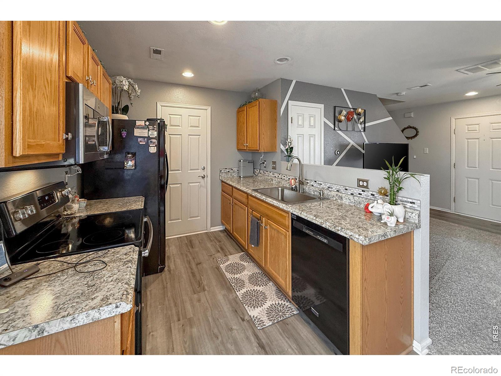 MLS Image #5 for 10450  lower ridge road,longmont, Colorado