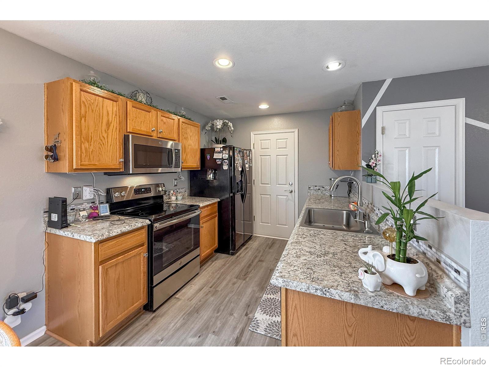 MLS Image #6 for 10450  lower ridge road,longmont, Colorado