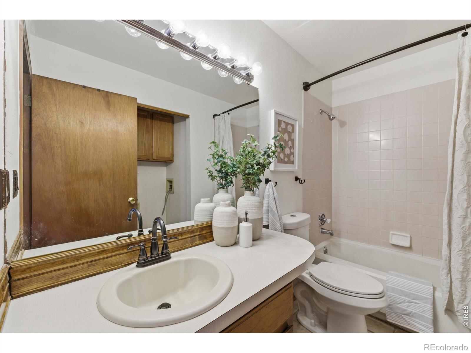 MLS Image #23 for 2943  pleasant valley road,fort collins, Colorado