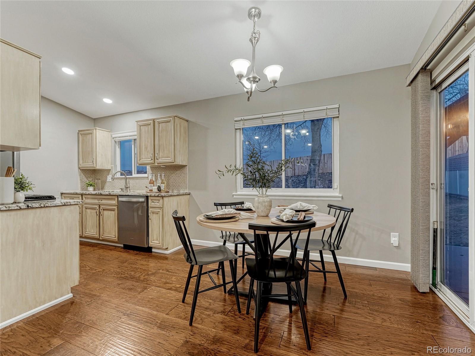 MLS Image #4 for 6627  charter drive,colorado springs, Colorado