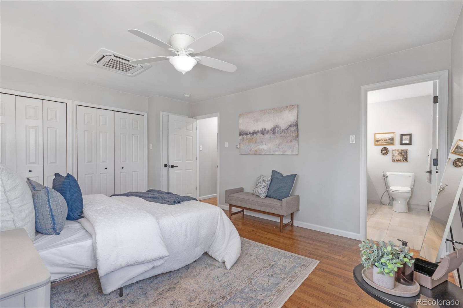 MLS Image #17 for 2738 s langley court,denver, Colorado