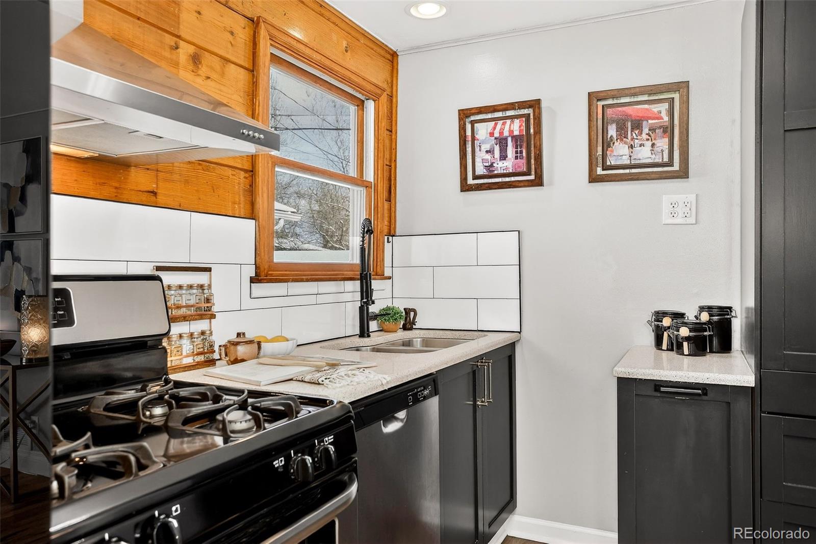 MLS Image #10 for 891  lee street,lakewood, Colorado