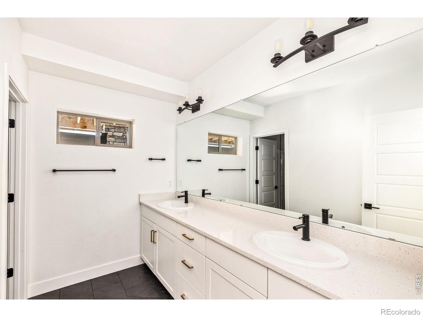 MLS Image #38 for 15325  king court,broomfield, Colorado
