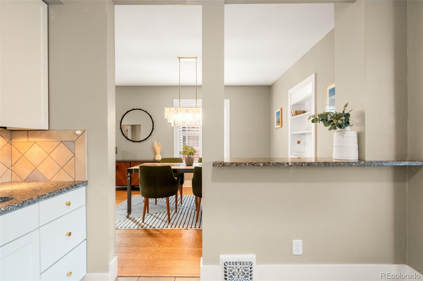 MLS Image #11 for 357 s downing street,denver, Colorado