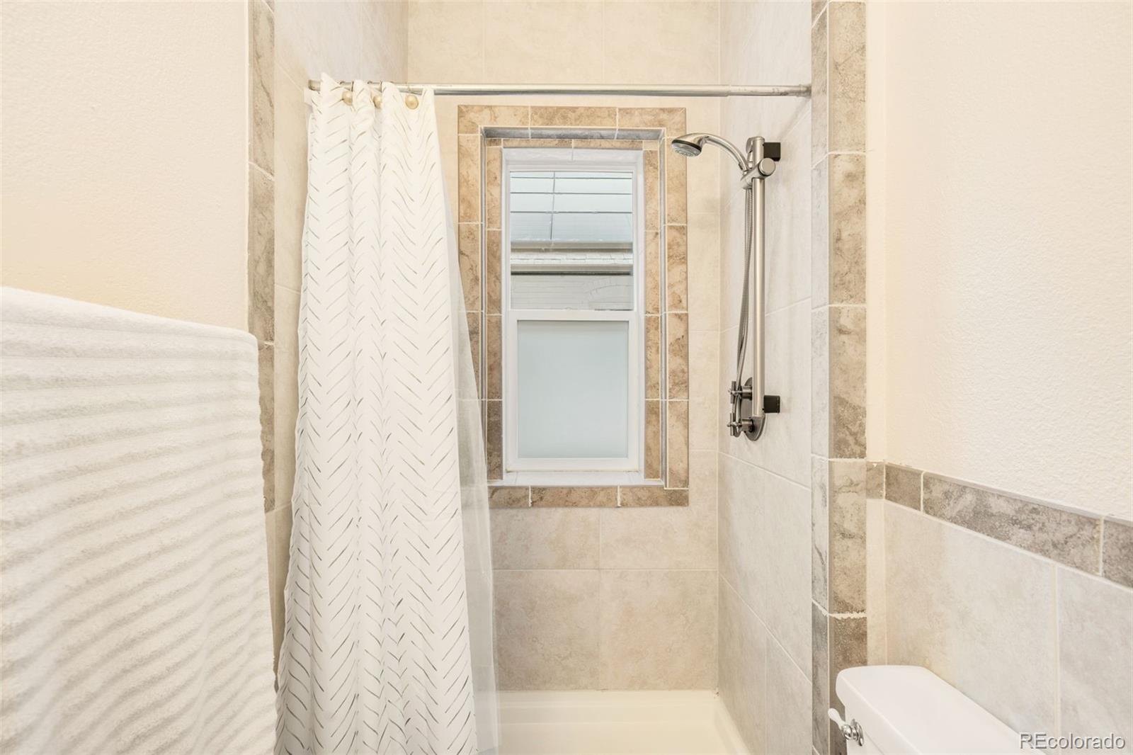 MLS Image #29 for 357 s downing street,denver, Colorado