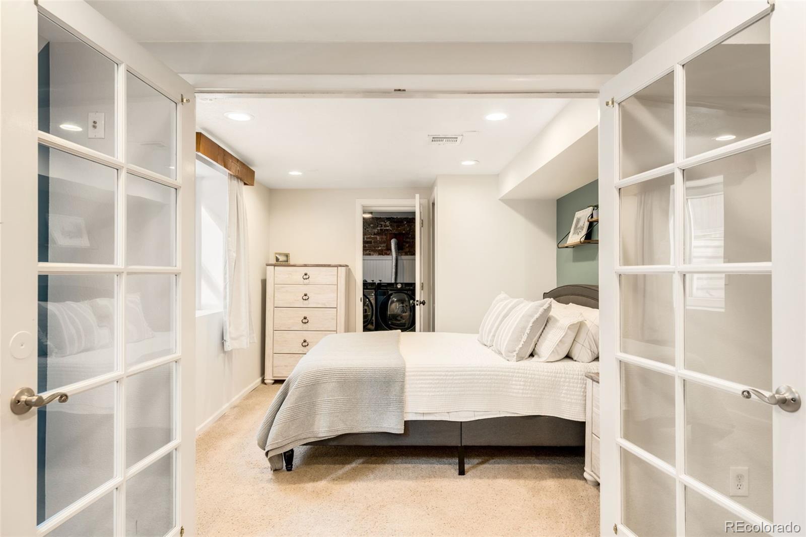 MLS Image #39 for 357 s downing street,denver, Colorado