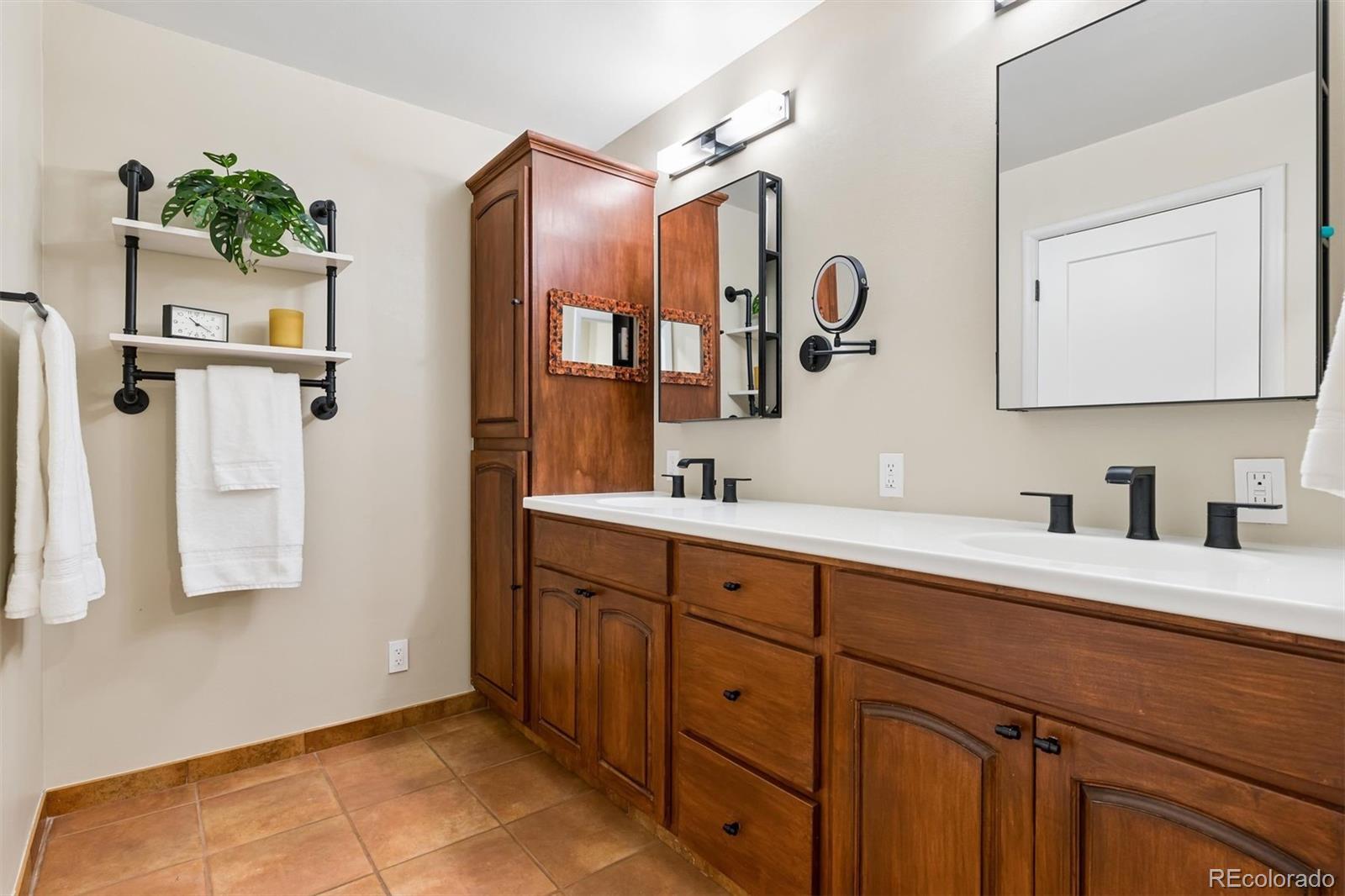 MLS Image #24 for 2684 s adams street,denver, Colorado