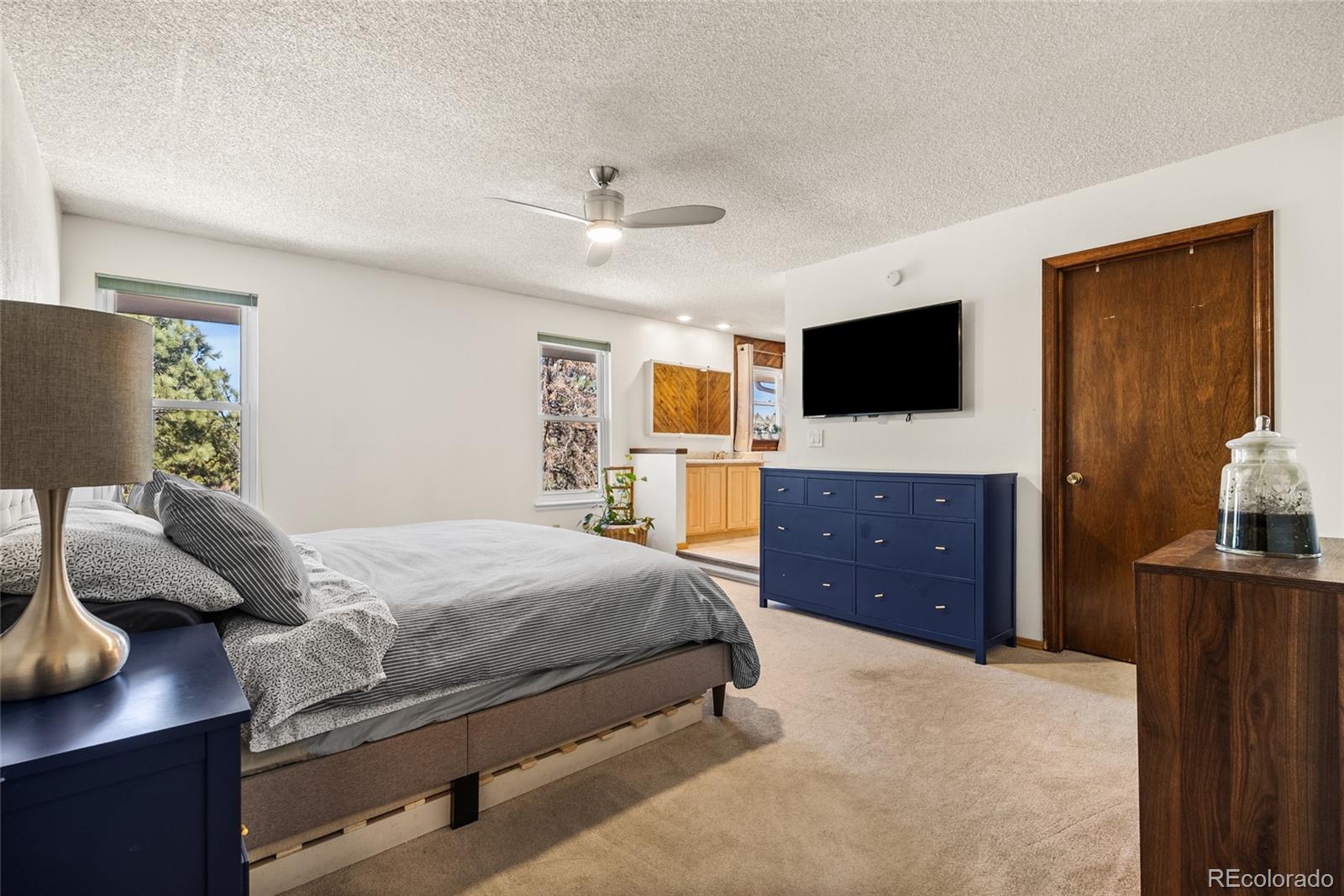 MLS Image #22 for 7512 s madison circle,centennial, Colorado