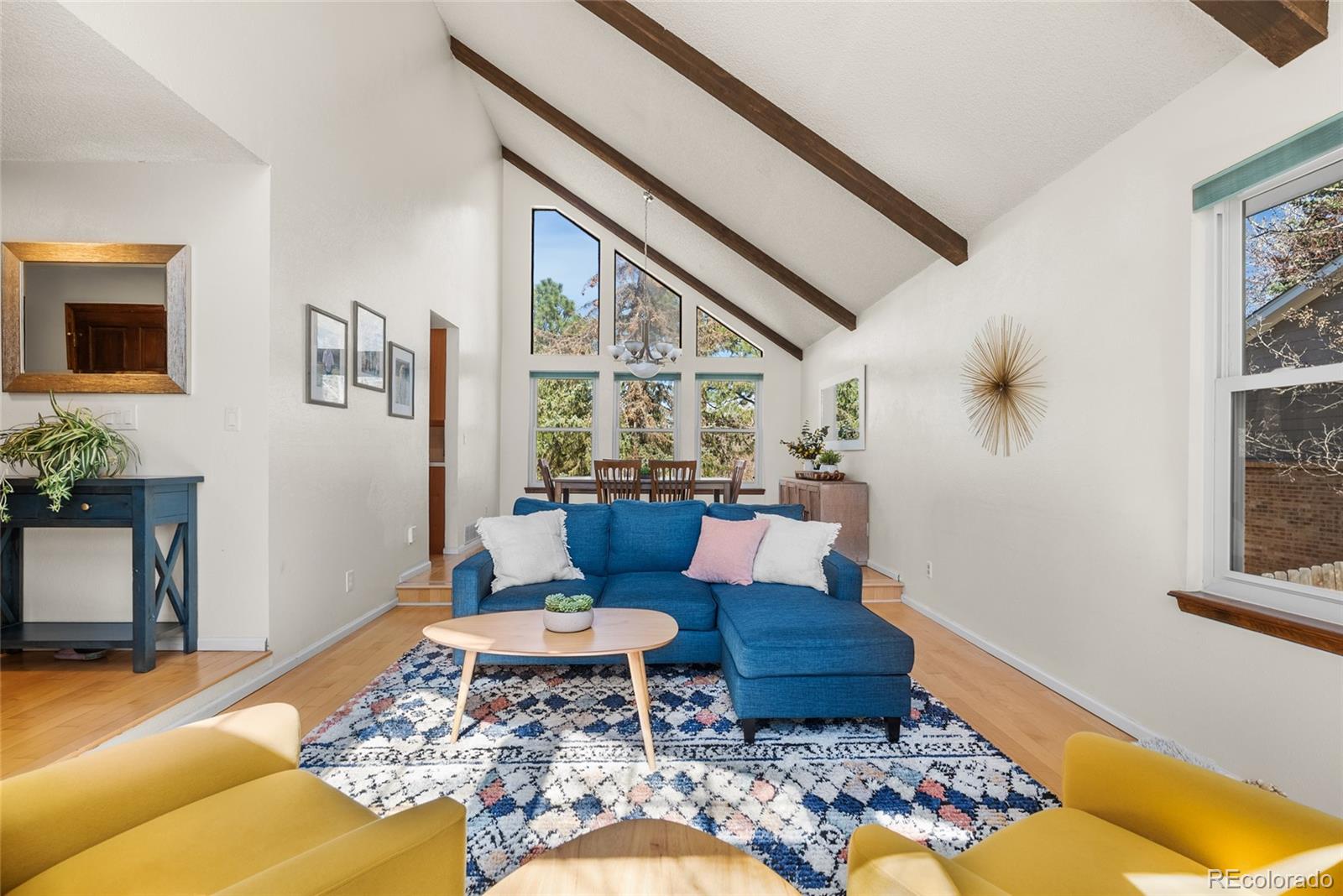 MLS Image #5 for 7512 s madison circle,centennial, Colorado