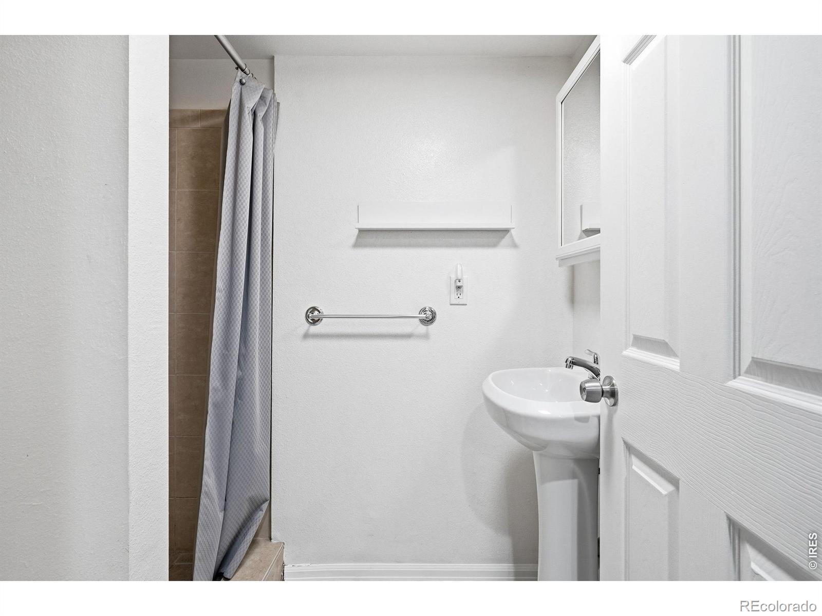 MLS Image #28 for 3740  grove street,denver, Colorado