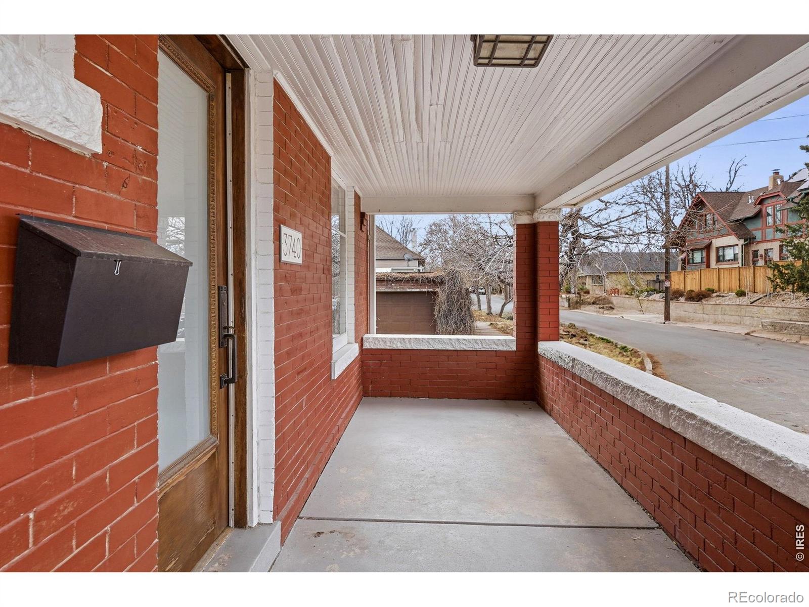 MLS Image #3 for 3740  grove street,denver, Colorado