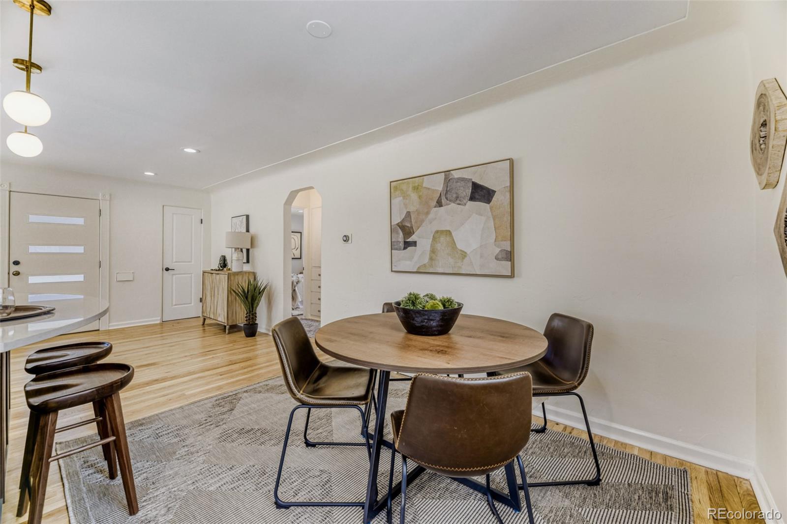 MLS Image #10 for 2770 s franklin street,denver, Colorado