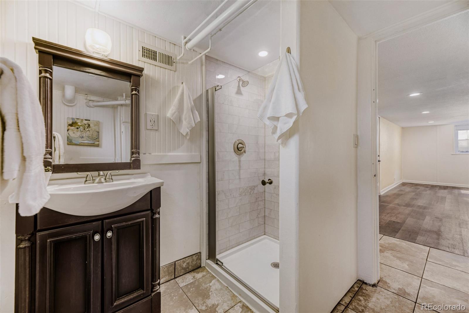 MLS Image #16 for 2770 s franklin street,denver, Colorado