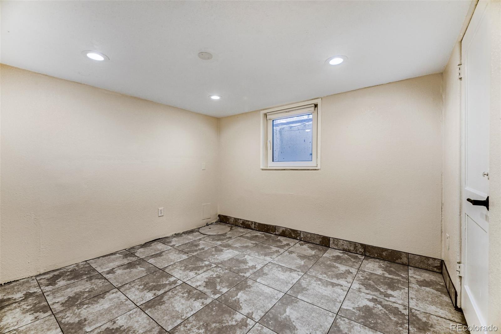 MLS Image #17 for 2770 s franklin street,denver, Colorado