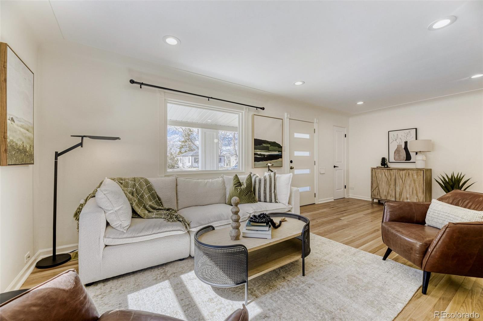 MLS Image #5 for 2770 s franklin street,denver, Colorado