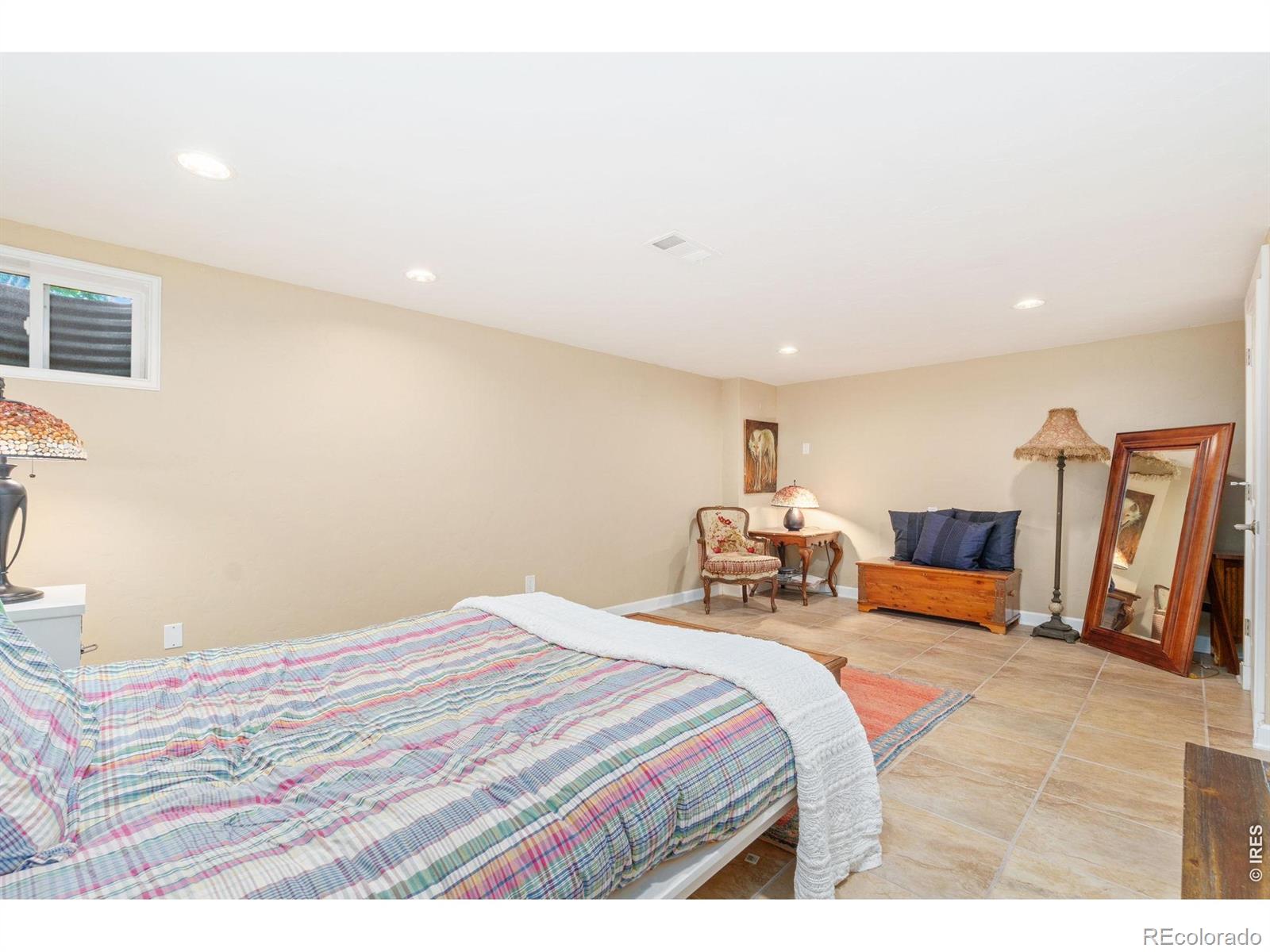 MLS Image #35 for 8200 s locust way,centennial, Colorado