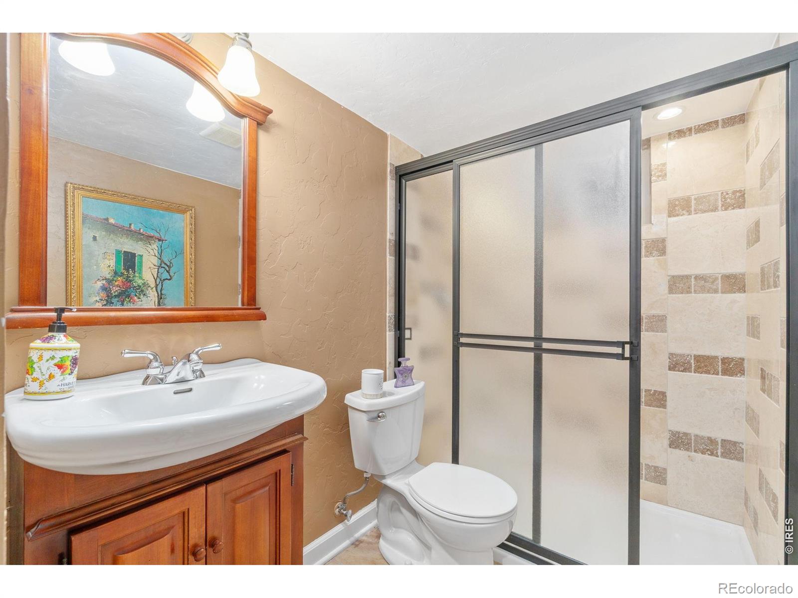MLS Image #36 for 8200 s locust way,centennial, Colorado