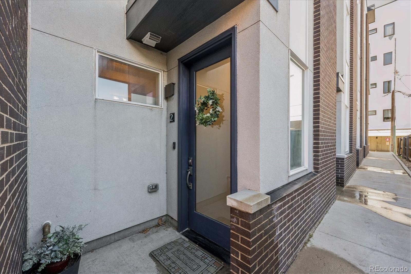 MLS Image #1 for 1583  grove street 2,denver, Colorado