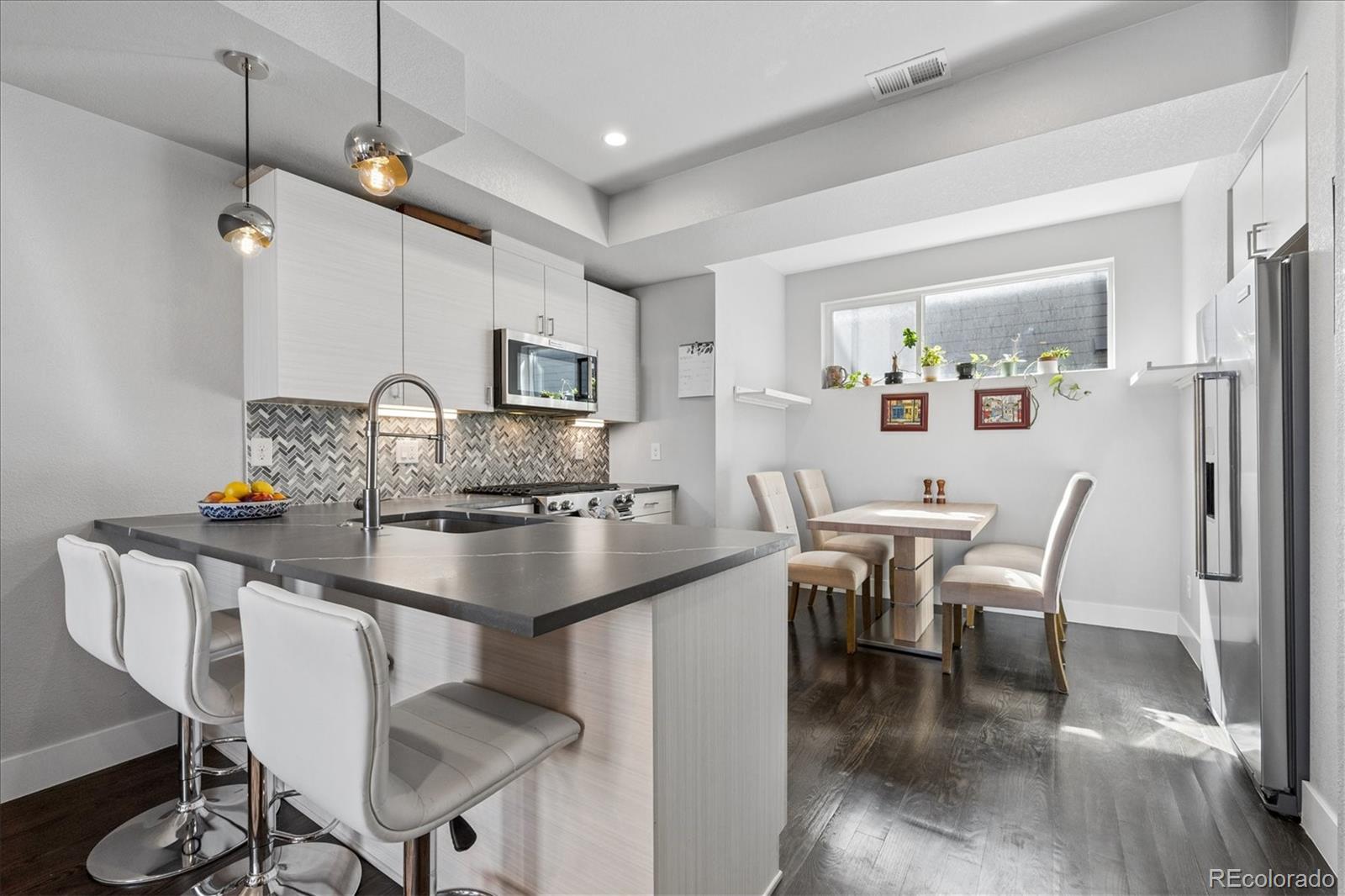 MLS Image #5 for 1583  grove street 2,denver, Colorado