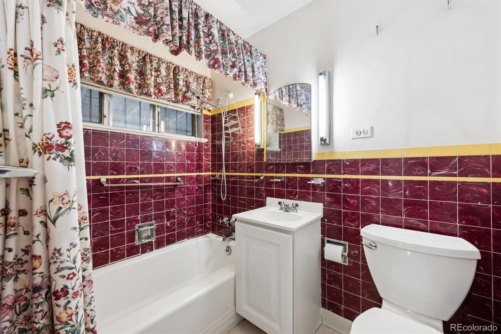 MLS Image #11 for 2651  albion street,denver, Colorado