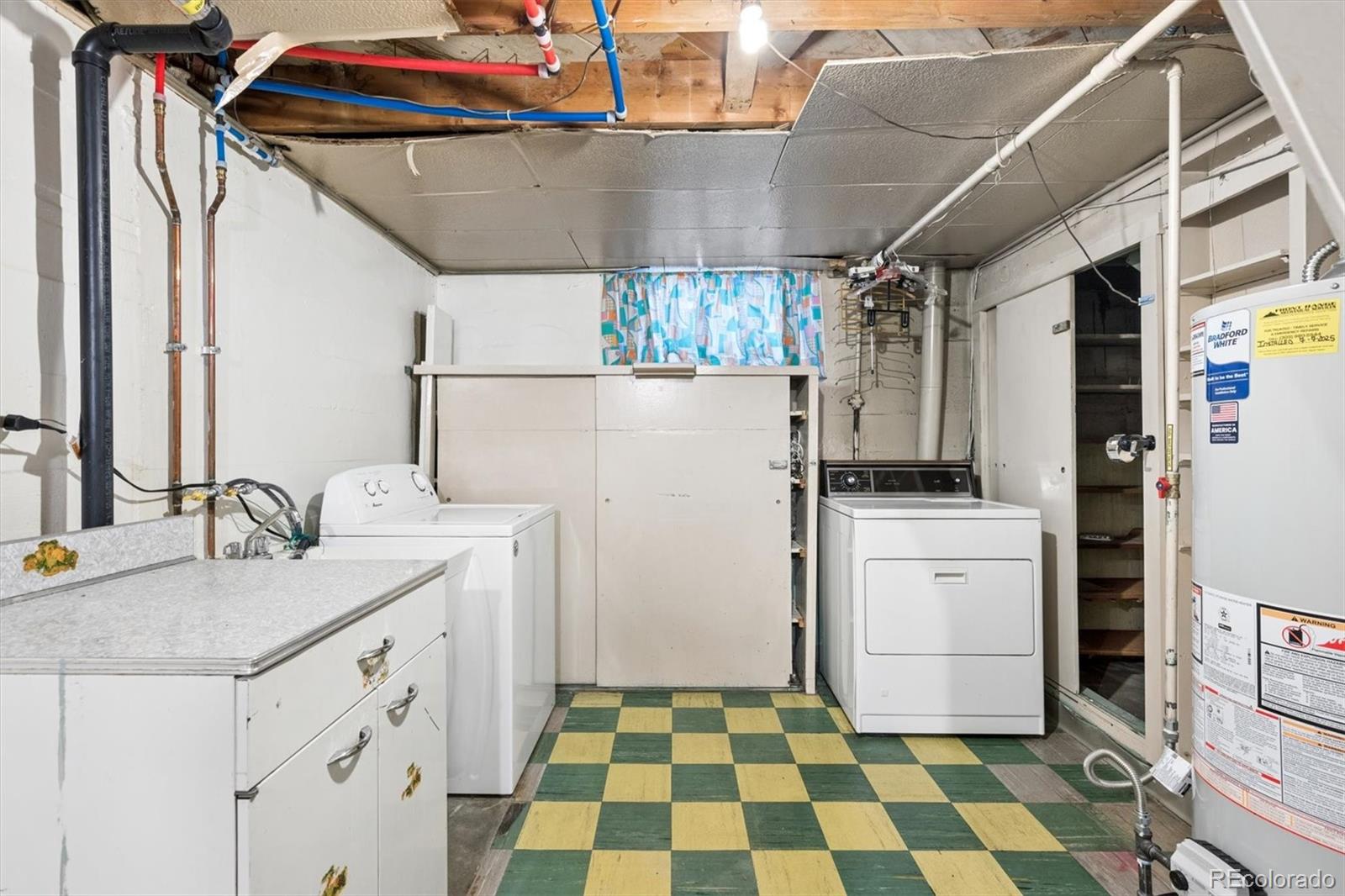 MLS Image #17 for 2651  albion street,denver, Colorado