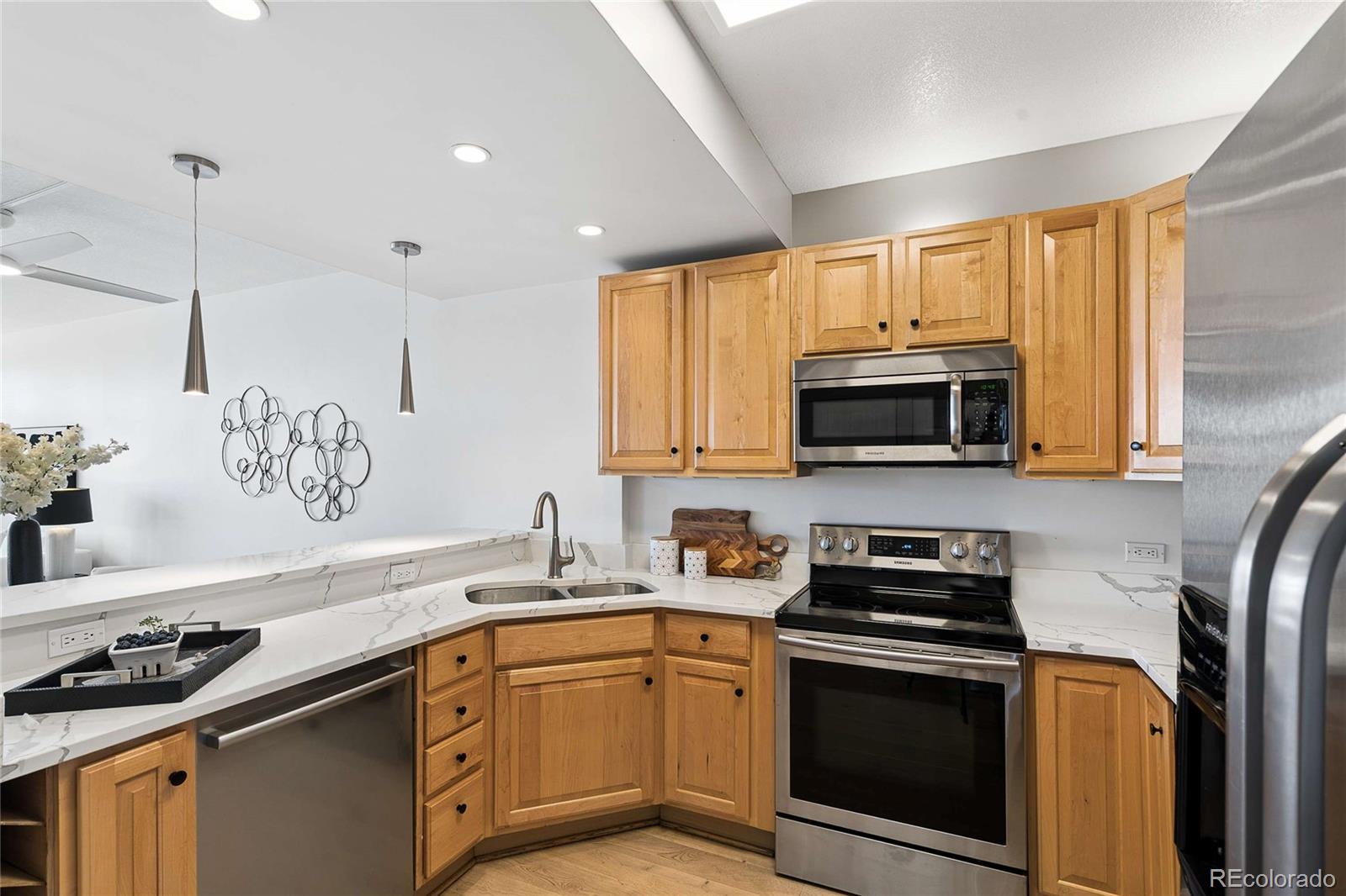 MLS Image #15 for 335  detroit street,denver, Colorado