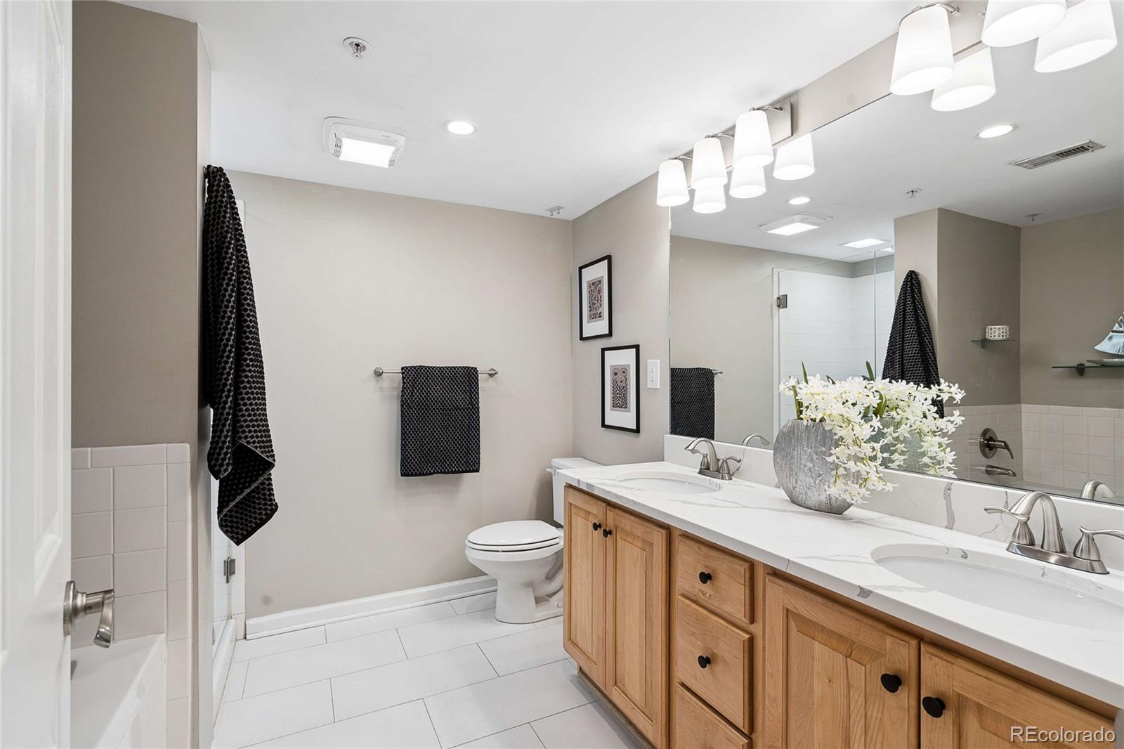 MLS Image #20 for 335  detroit street,denver, Colorado