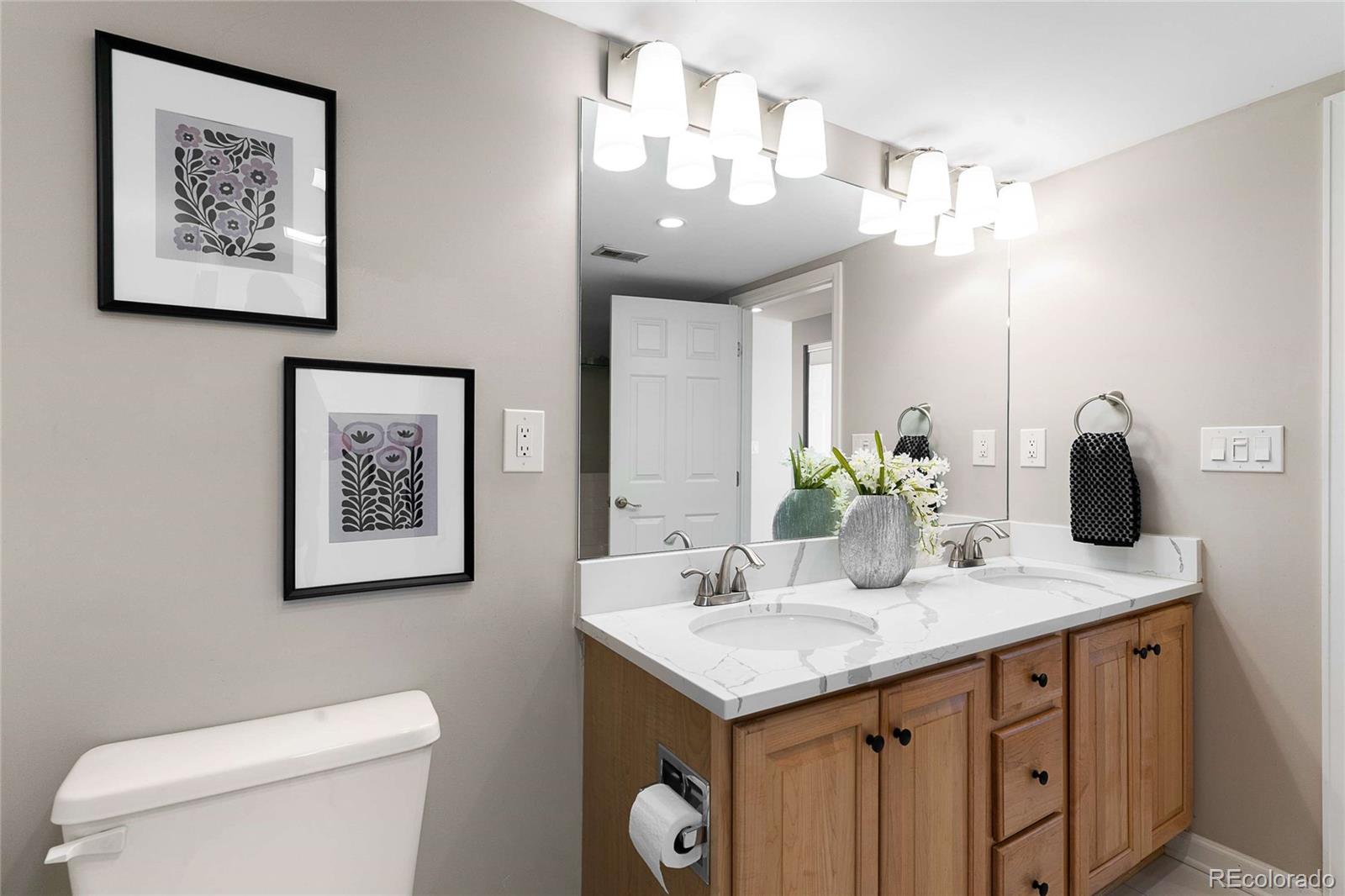 MLS Image #21 for 335  detroit street,denver, Colorado
