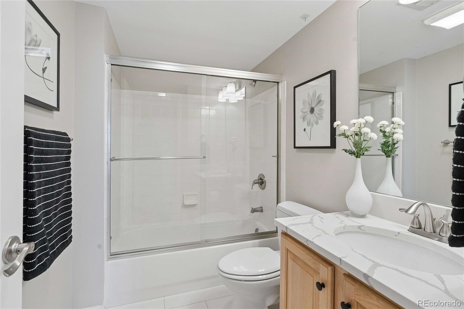 MLS Image #25 for 335  detroit street,denver, Colorado