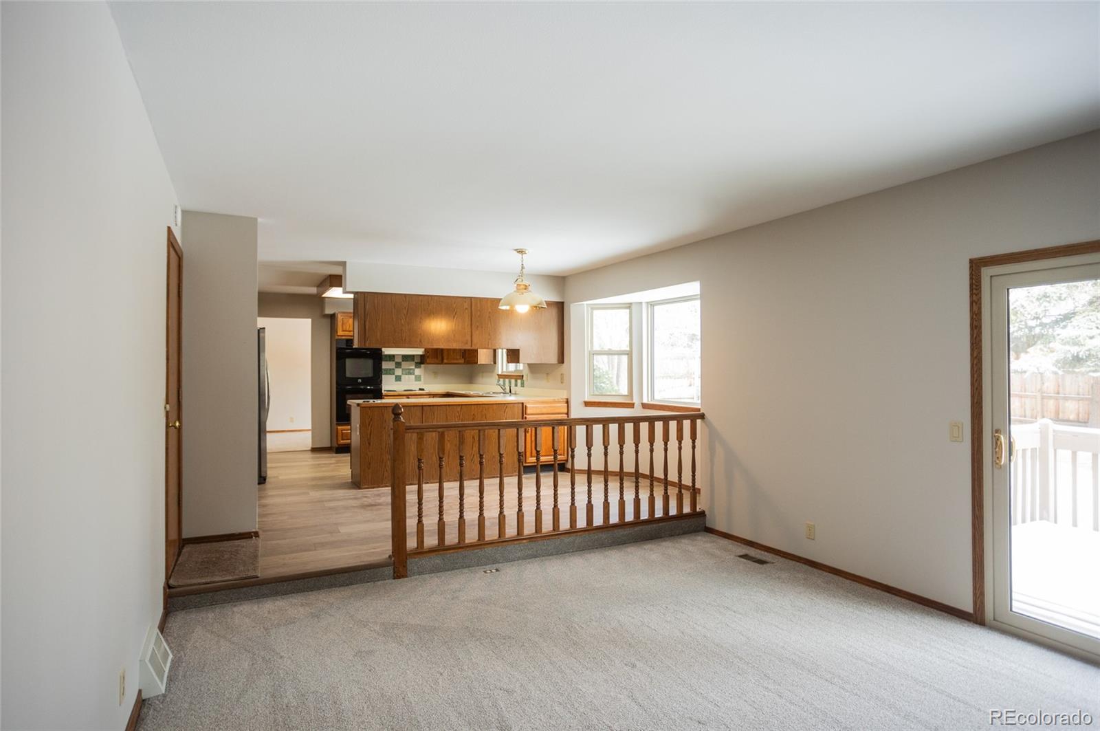MLS Image #14 for 2010  tabor court,colorado springs, Colorado