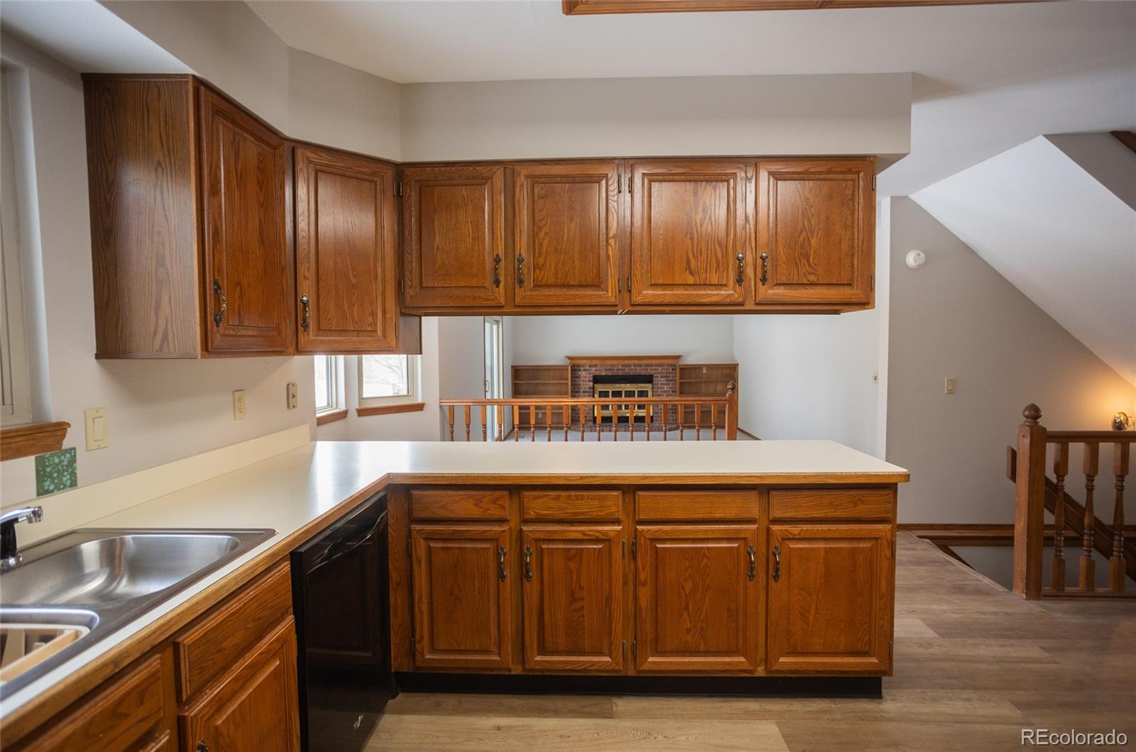 MLS Image #19 for 2010  tabor court,colorado springs, Colorado