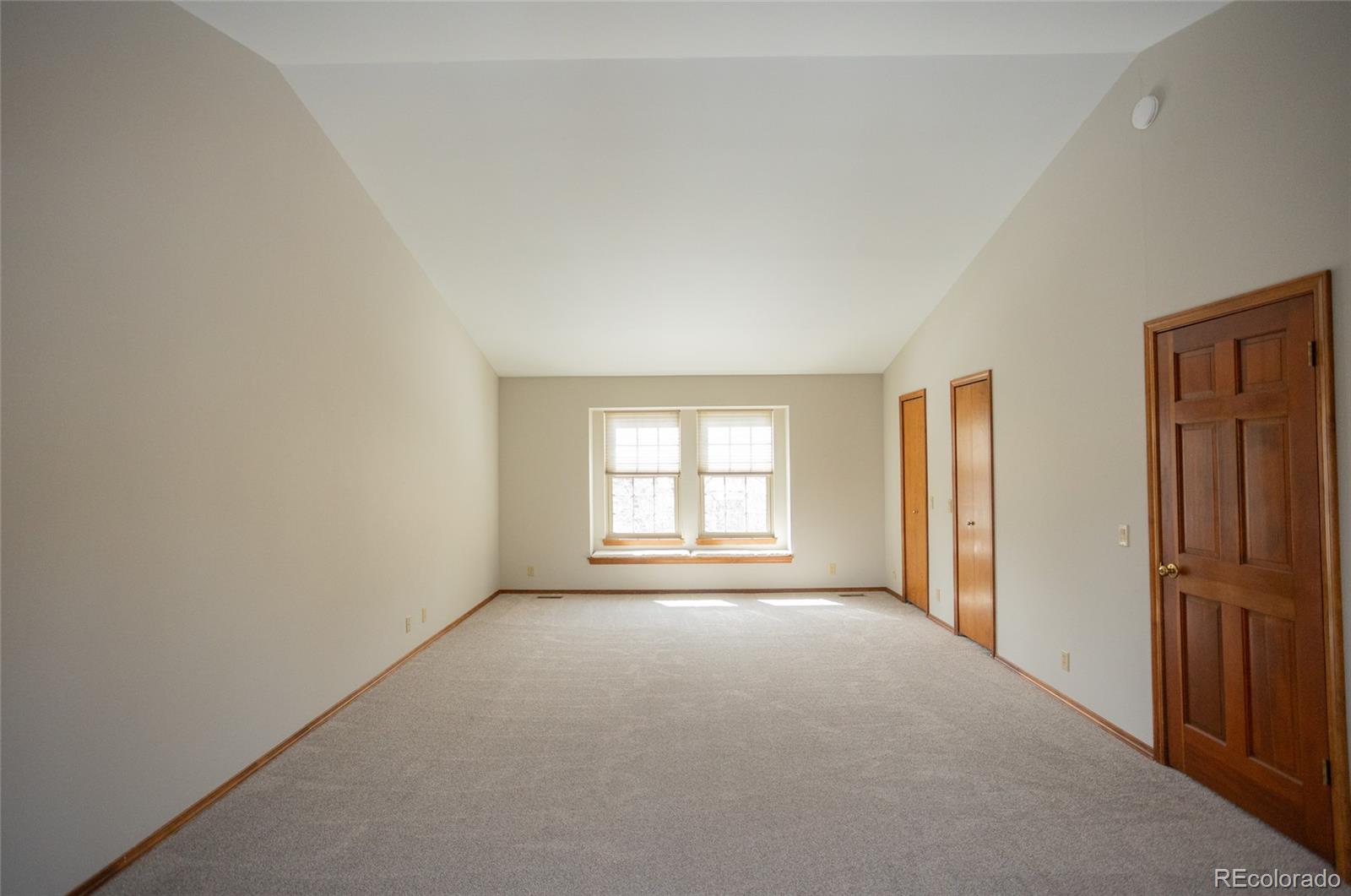 MLS Image #25 for 2010  tabor court,colorado springs, Colorado