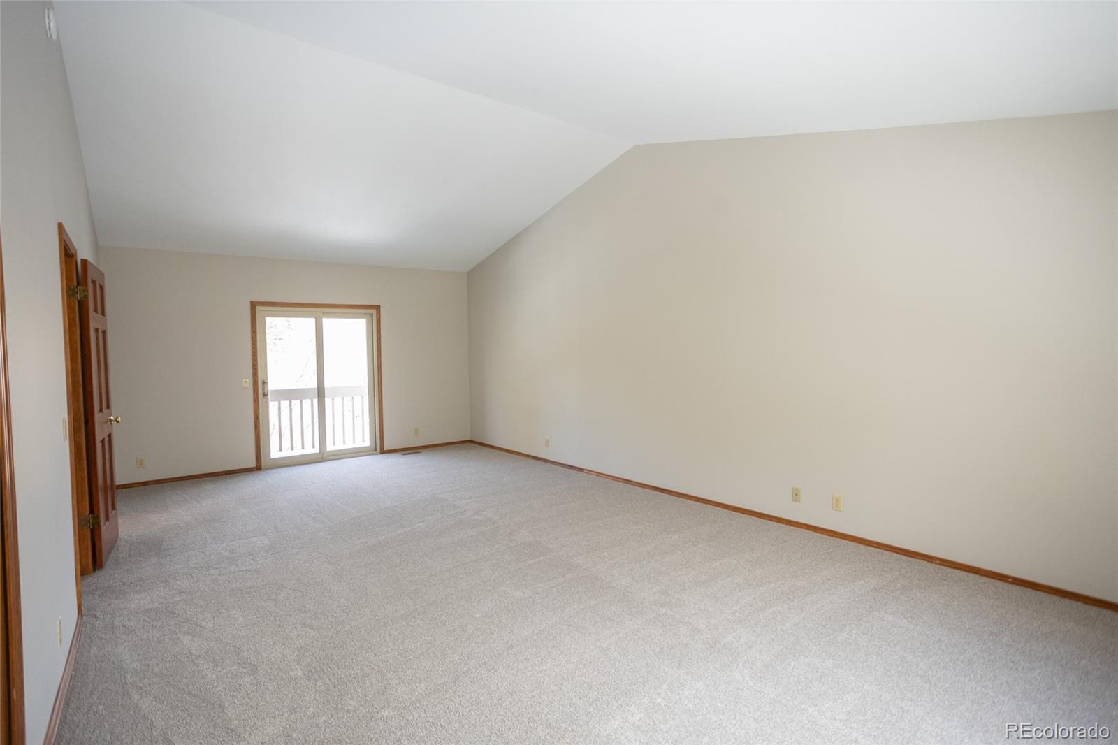 MLS Image #26 for 2010  tabor court,colorado springs, Colorado
