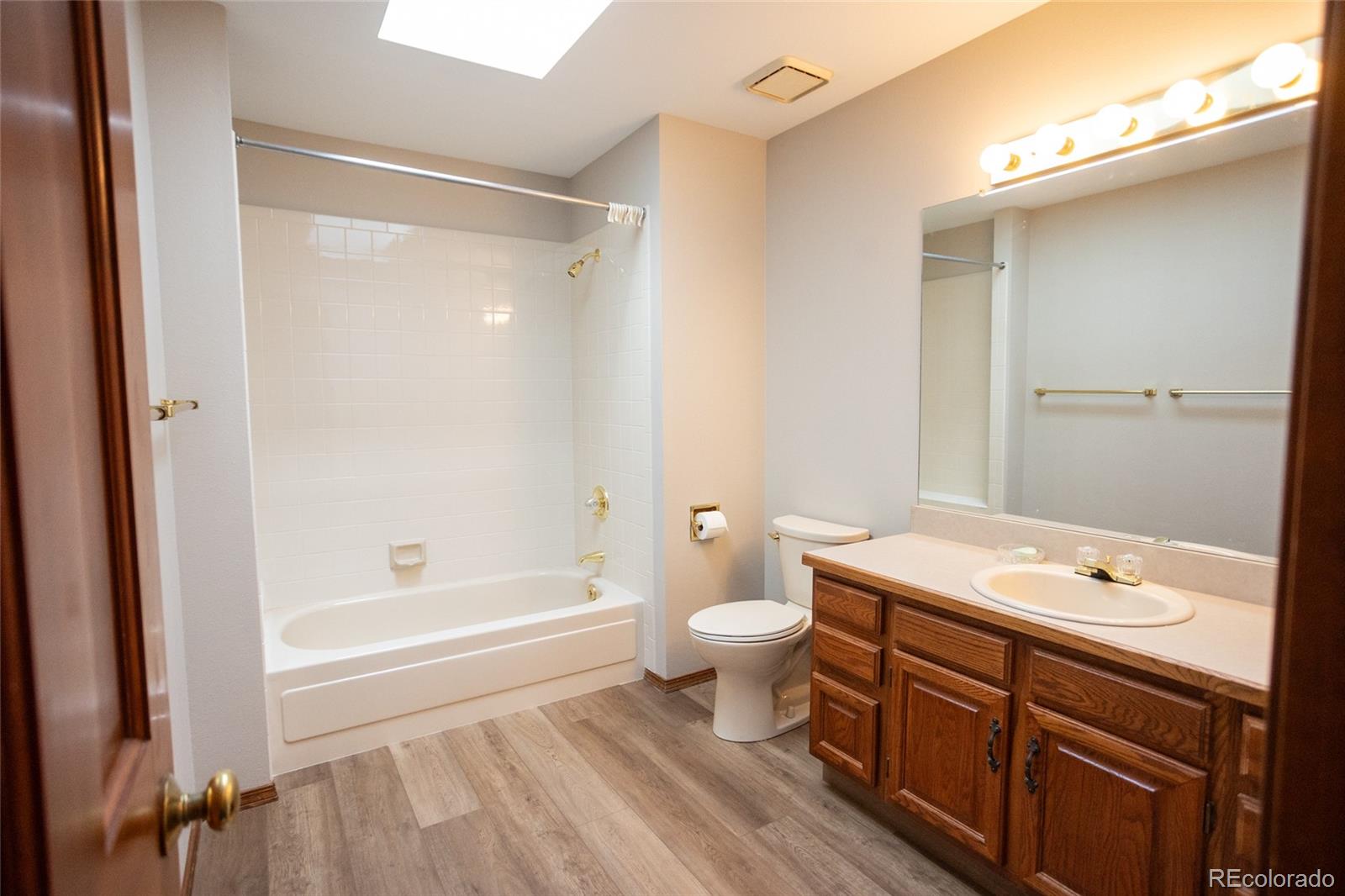 MLS Image #34 for 2010  tabor court,colorado springs, Colorado