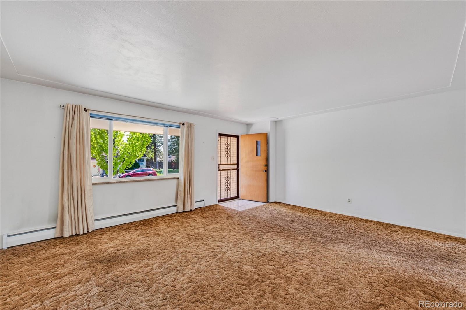 MLS Image #3 for 5051 w geddes circle,littleton, Colorado