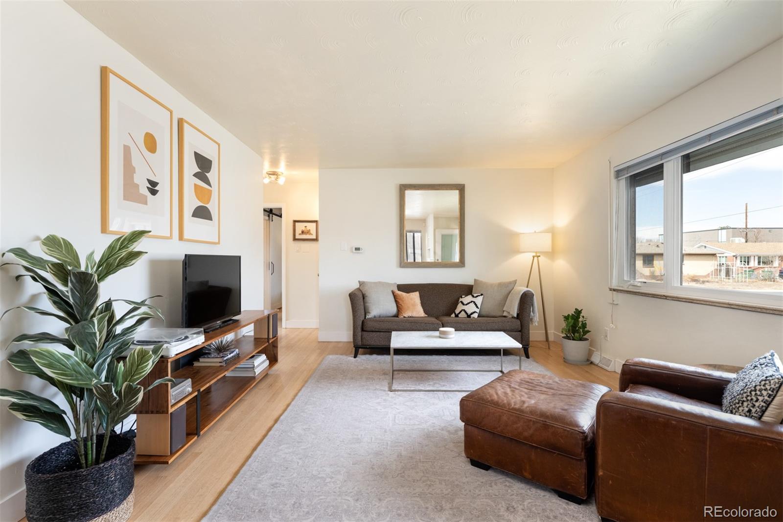 MLS Image #12 for 10600 e 23rd avenue,aurora, Colorado