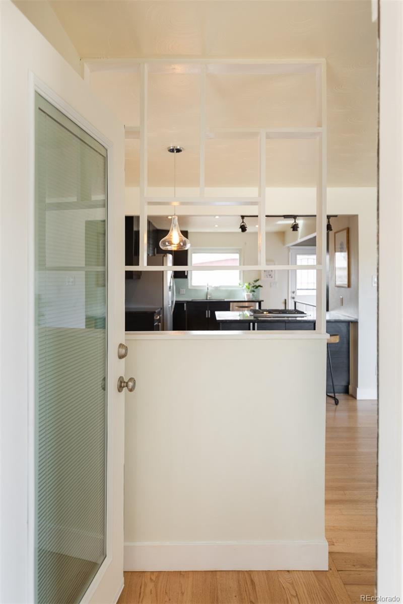 MLS Image #6 for 10600 e 23rd avenue,aurora, Colorado